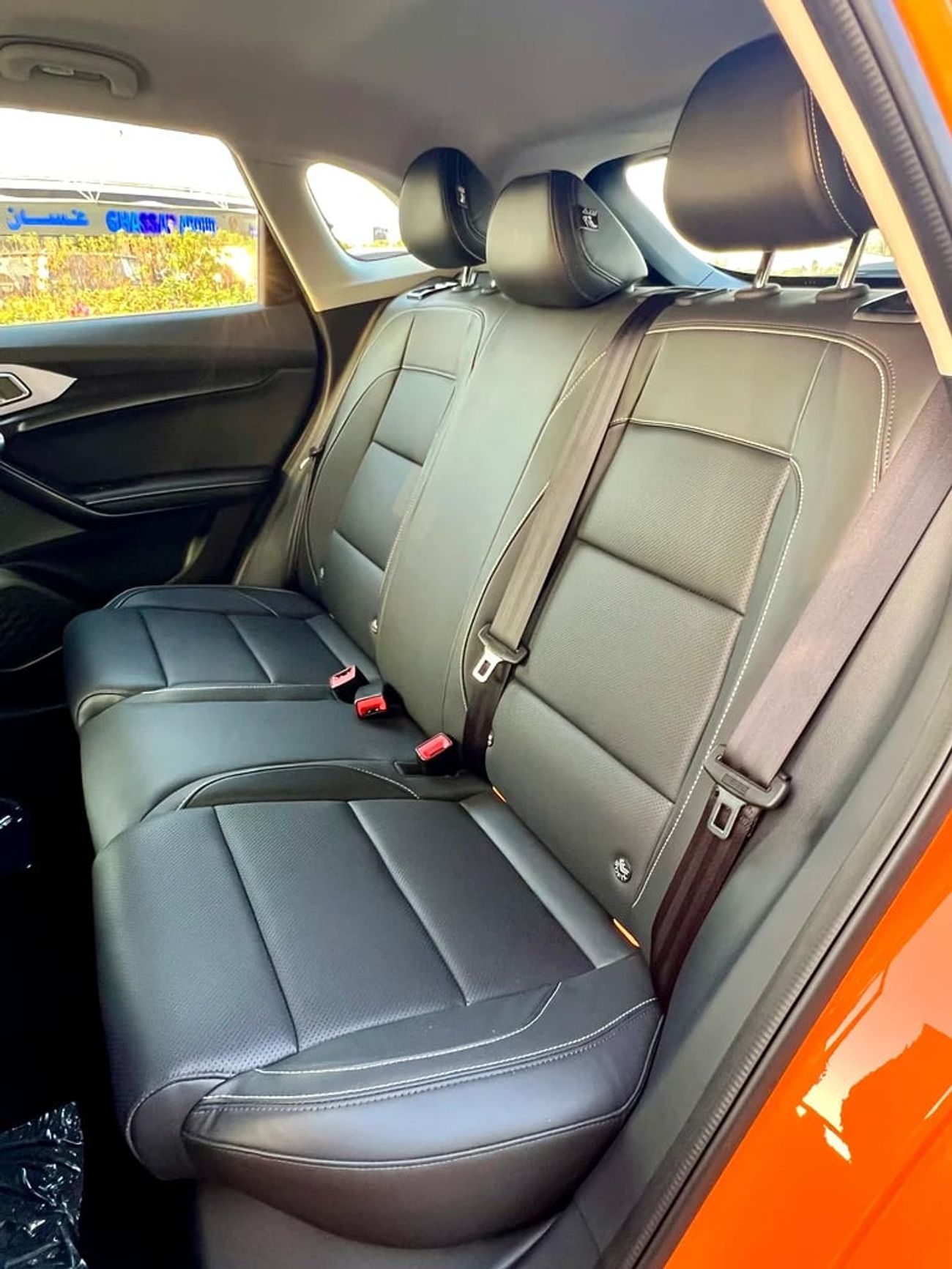 MG One Mid option / Lamborghini Orange