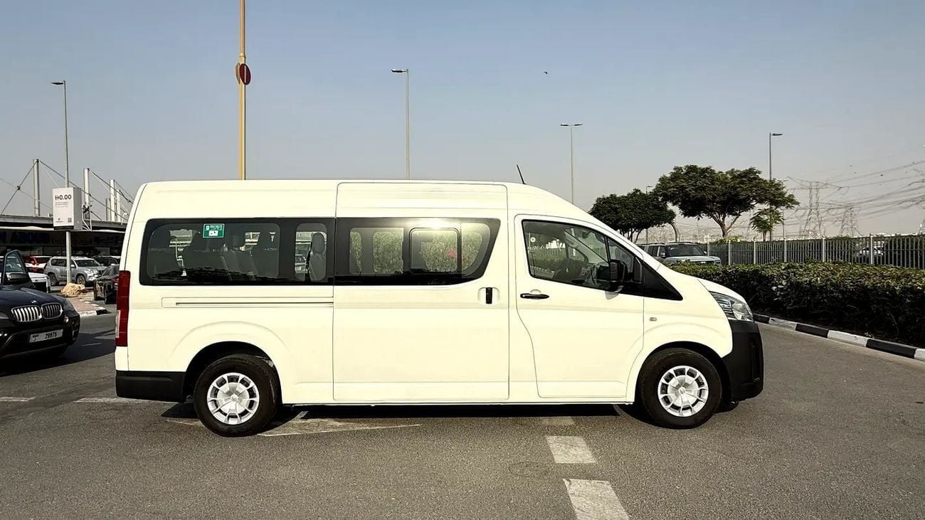 Toyota Hiace GL GCC Specs! 13seat! Excellent condition