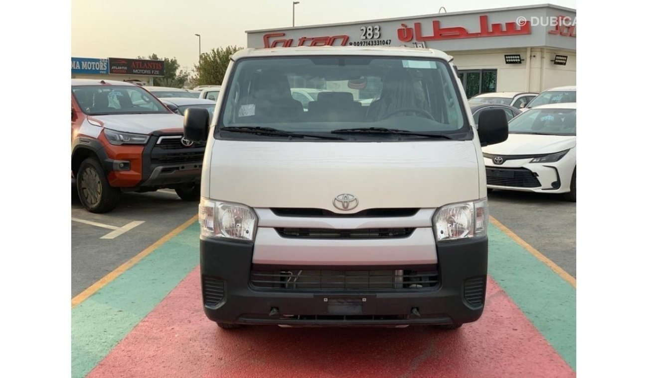 Toyota Hiace Standard Roof 15 Seater 2.5L Diesel FWD