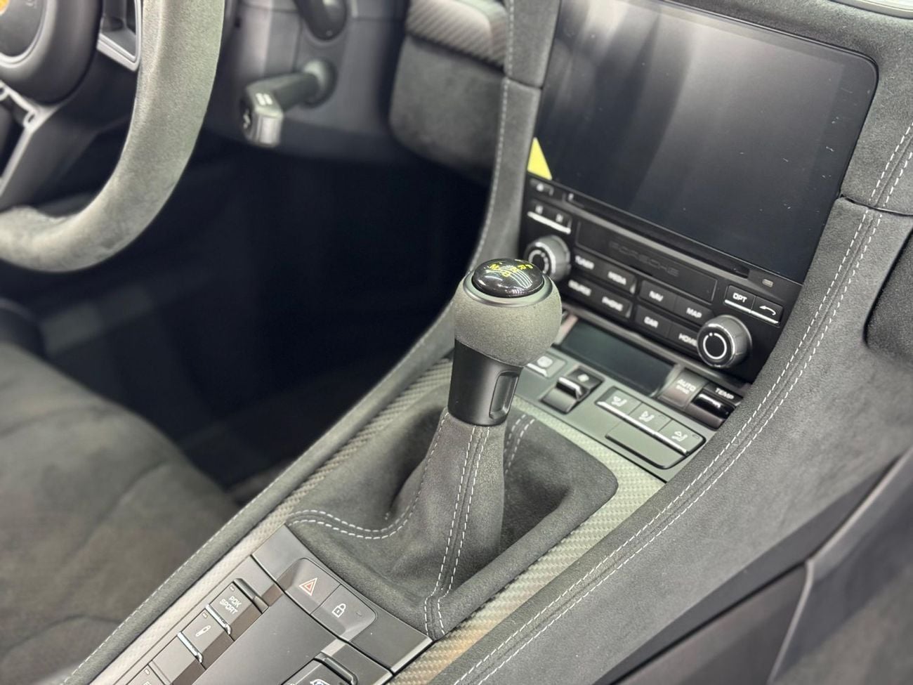 Porsche 718 Cayman GT4 RS 4.0L (493 HP) A/T 2022 Porsche 718 Cayman GT4 RS Weissach Edition, 2026 Porsche Warranty, Ver