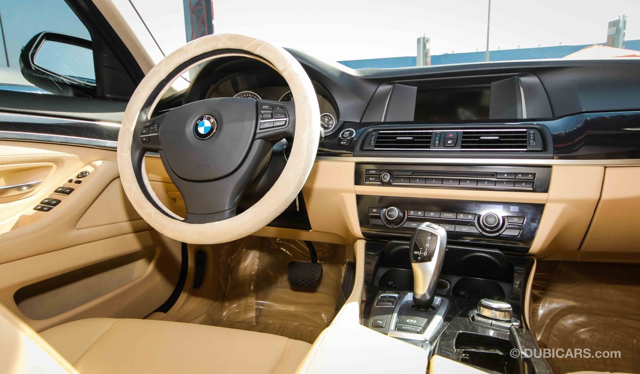 BMW 520i I