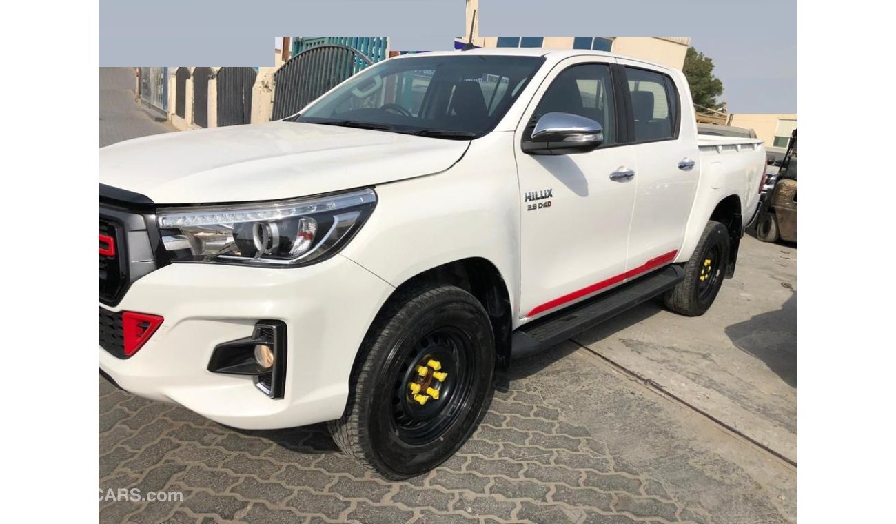 Toyota Hilux DIESEL 2.8L 2WD RIGHT HAND DRIVE