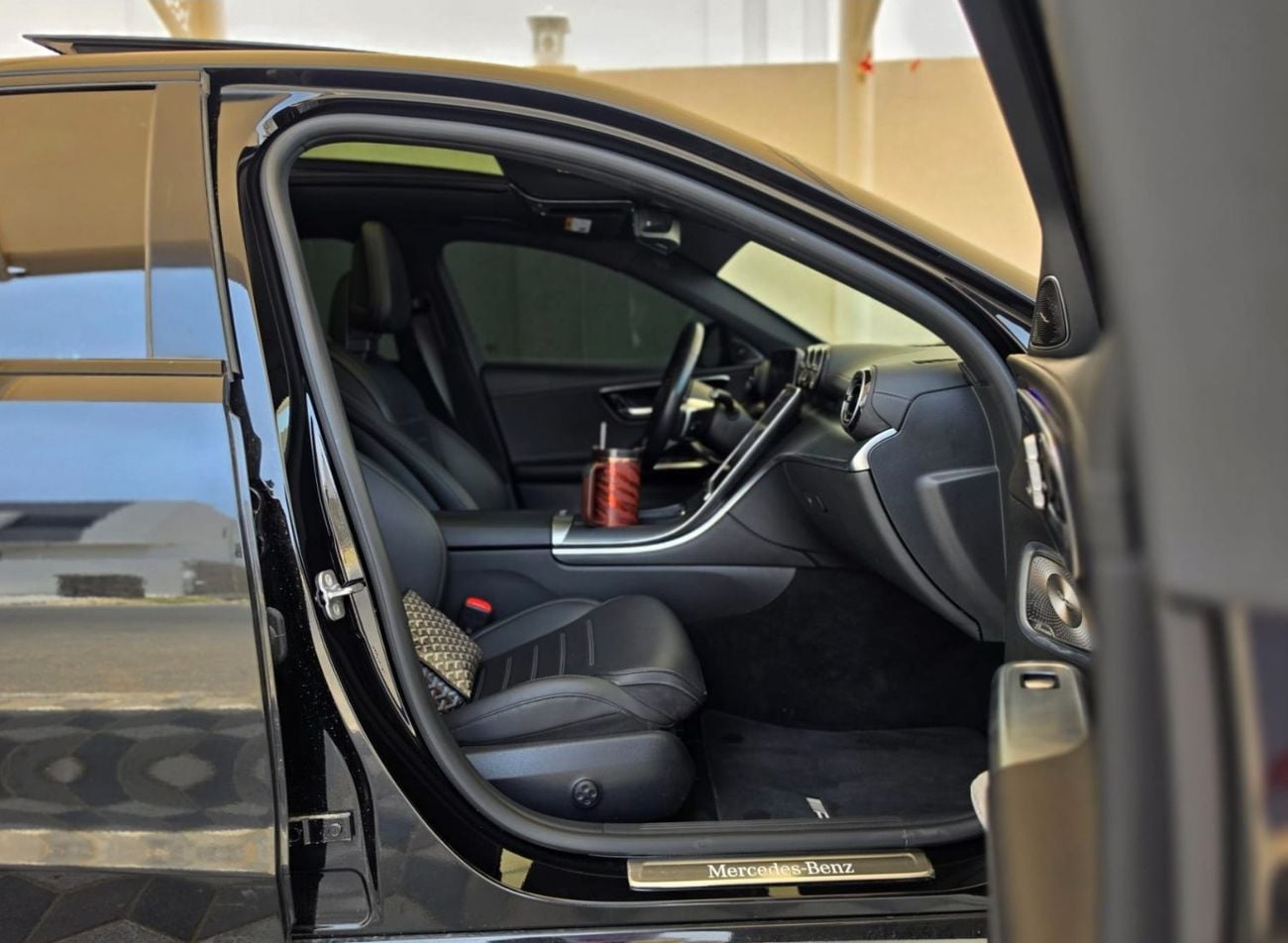 مرسيدس بنز C 300 STANDARD