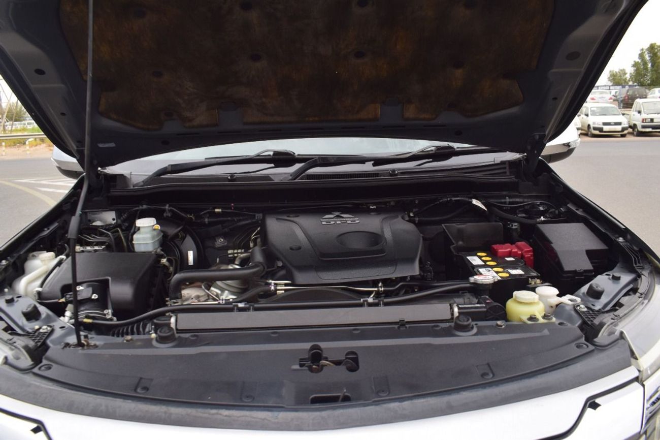 Mitsubishi Montero 2016 MITSUBISHI PAJERO MONTERO SPORT