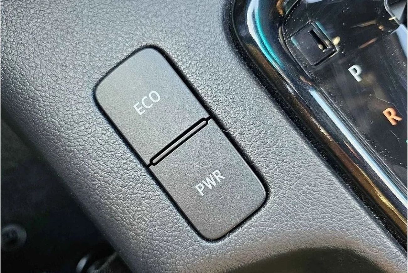 Toyota Hilux DC ADVENTURE 2.8D AT 4X4 MY2024 - BLACK