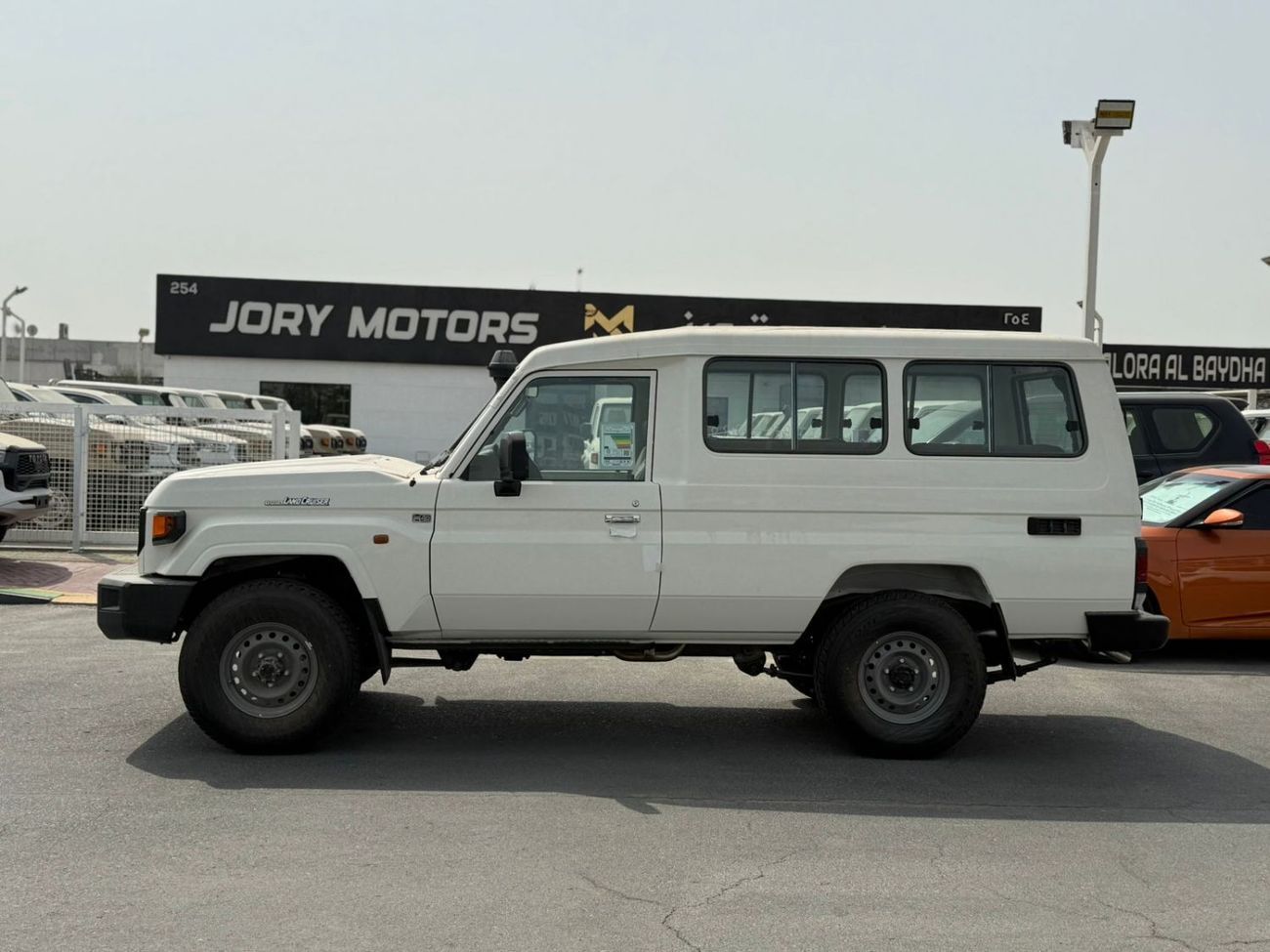 تويوتا لاند كروزر 70 LC78 Hardtop 3 Doors Long , M/T , 4.0L Petrol V6 Two Tank 2025 Model