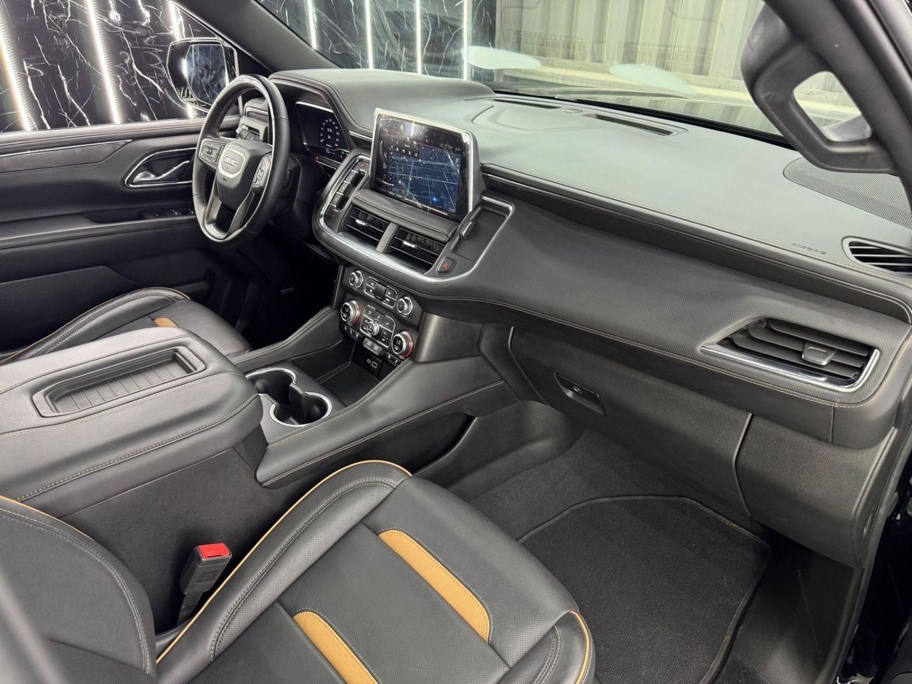 GMC Yukon 2024 GMC Yukon AT4, GMC Warranty, 10 Years Engine Warranty, Just Been Serviced, 8 Seater, GCC