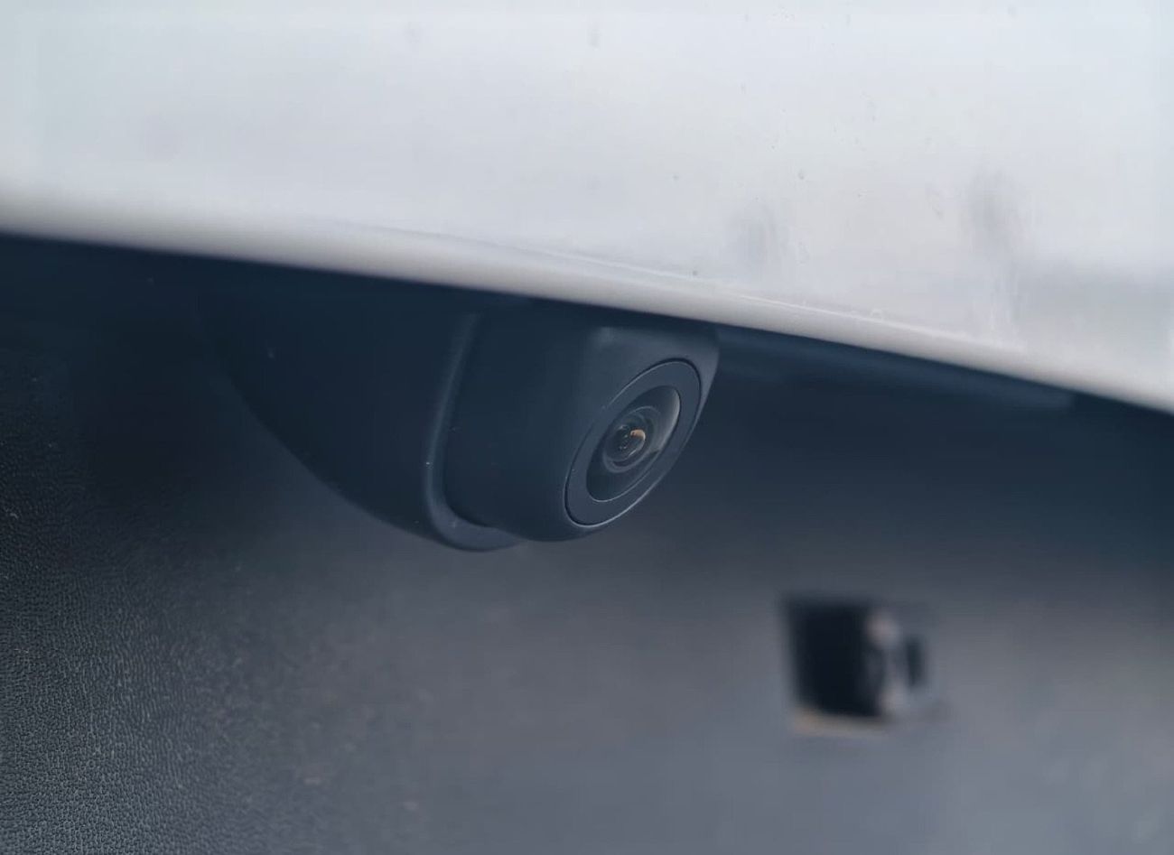 Kia KX1 Kia KX1 Luxury