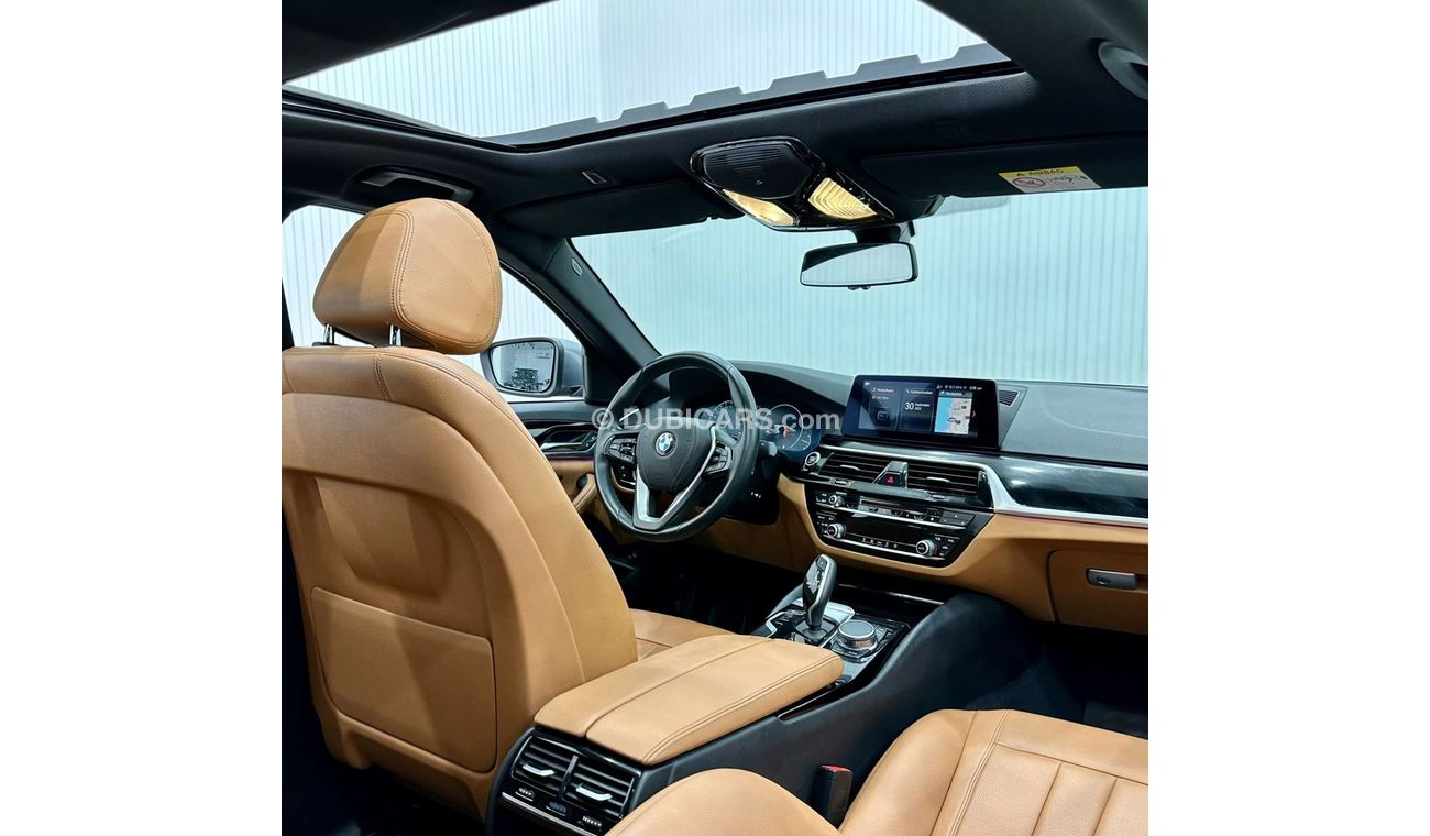 BMW 520i 2019 BMW 520i Exclusive Plus, May 2024 BMW Warranty & Service Contract, Full Options, GCC