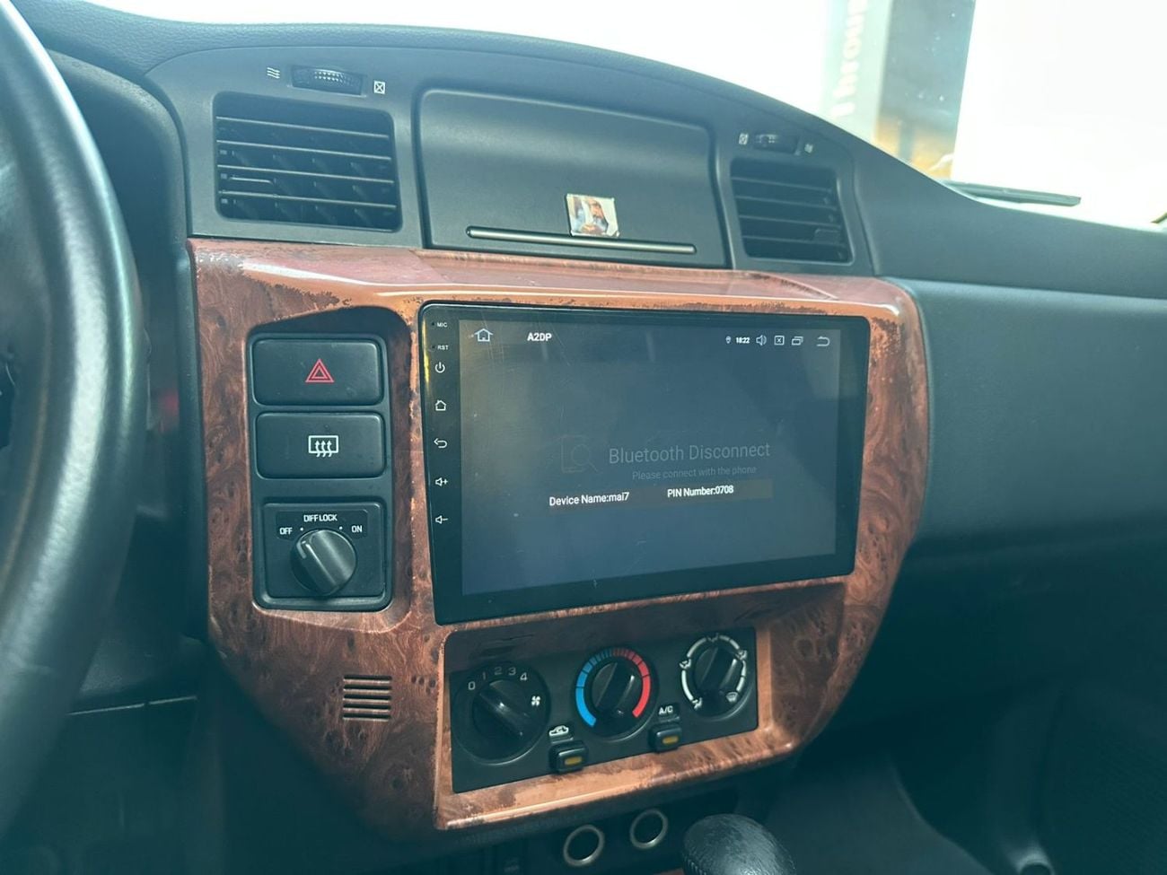 Nissan Patrol Safari 4.8L (4800 CC) - 6-cylinder VTC