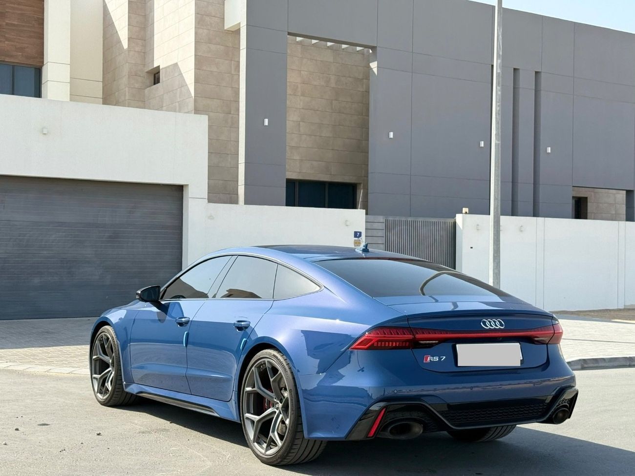 Audi RS7 Std 4.0L