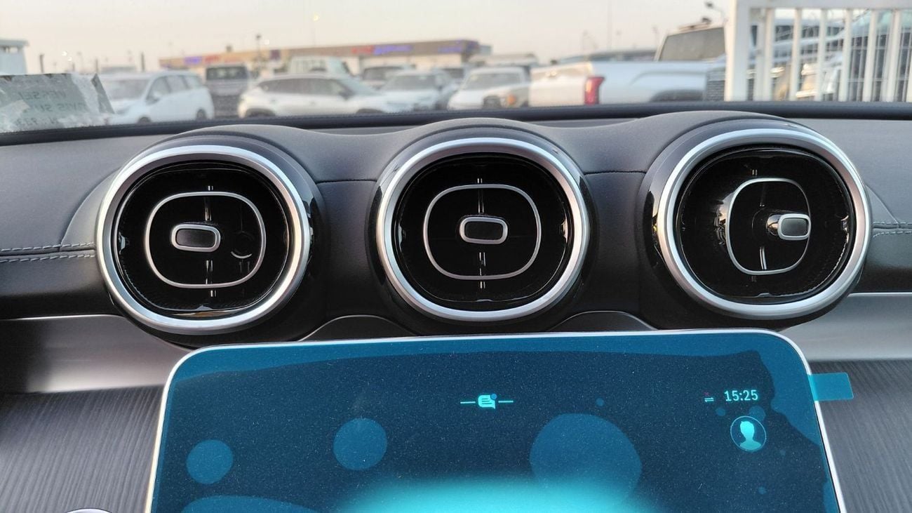 مرسيدس بنز C 200 MERCEDES C200L 1.5L