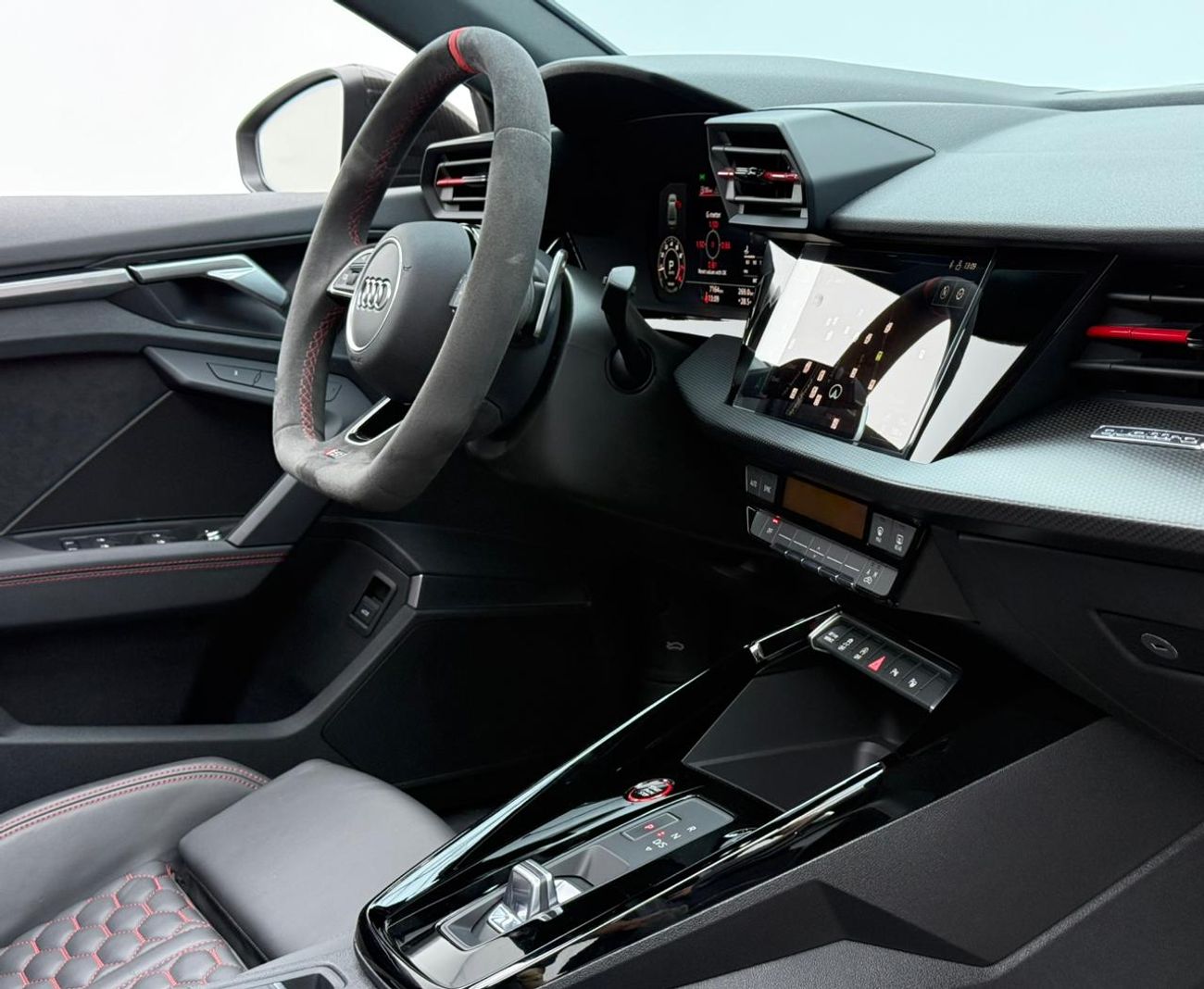 Audi RS3 TFSI quattro 2.5L Sedan 2024 Audi RS3, 2027 Audi Warranty, 2029 Audi Service Pack, Very Low Km, Full