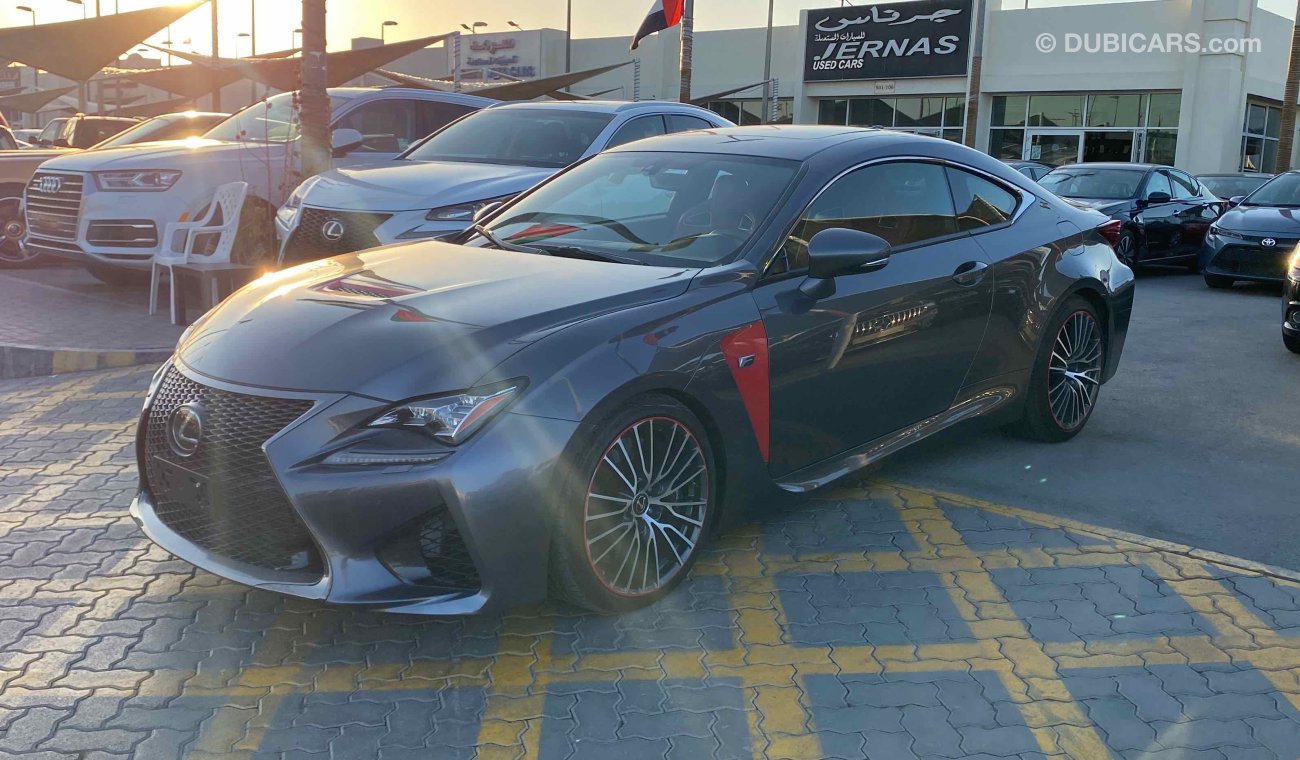 لكزس RC F