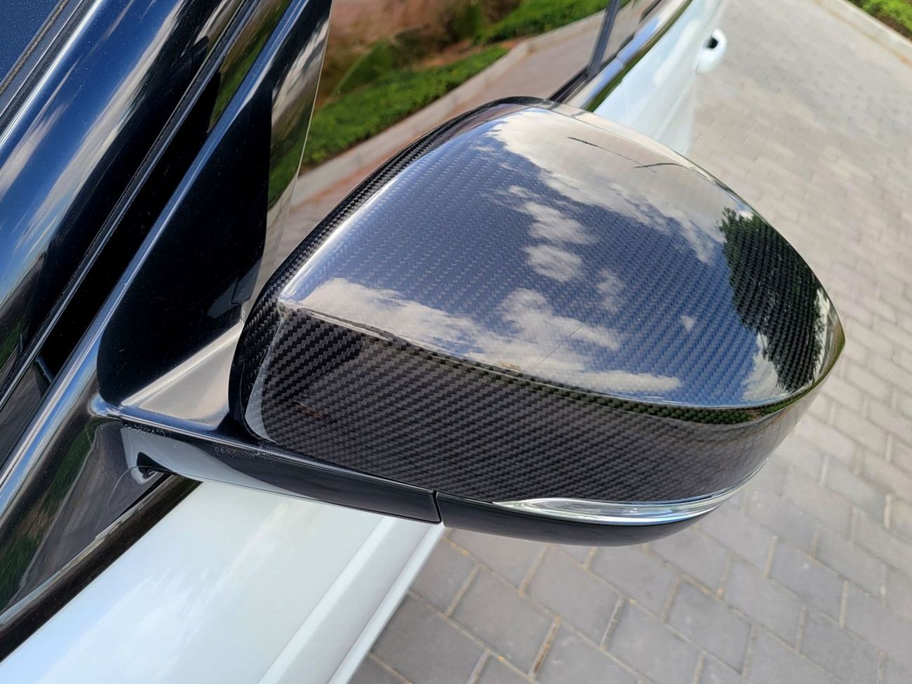 Land Rover Range Rover Sport SVR 5.0L (575 HP) 4WD