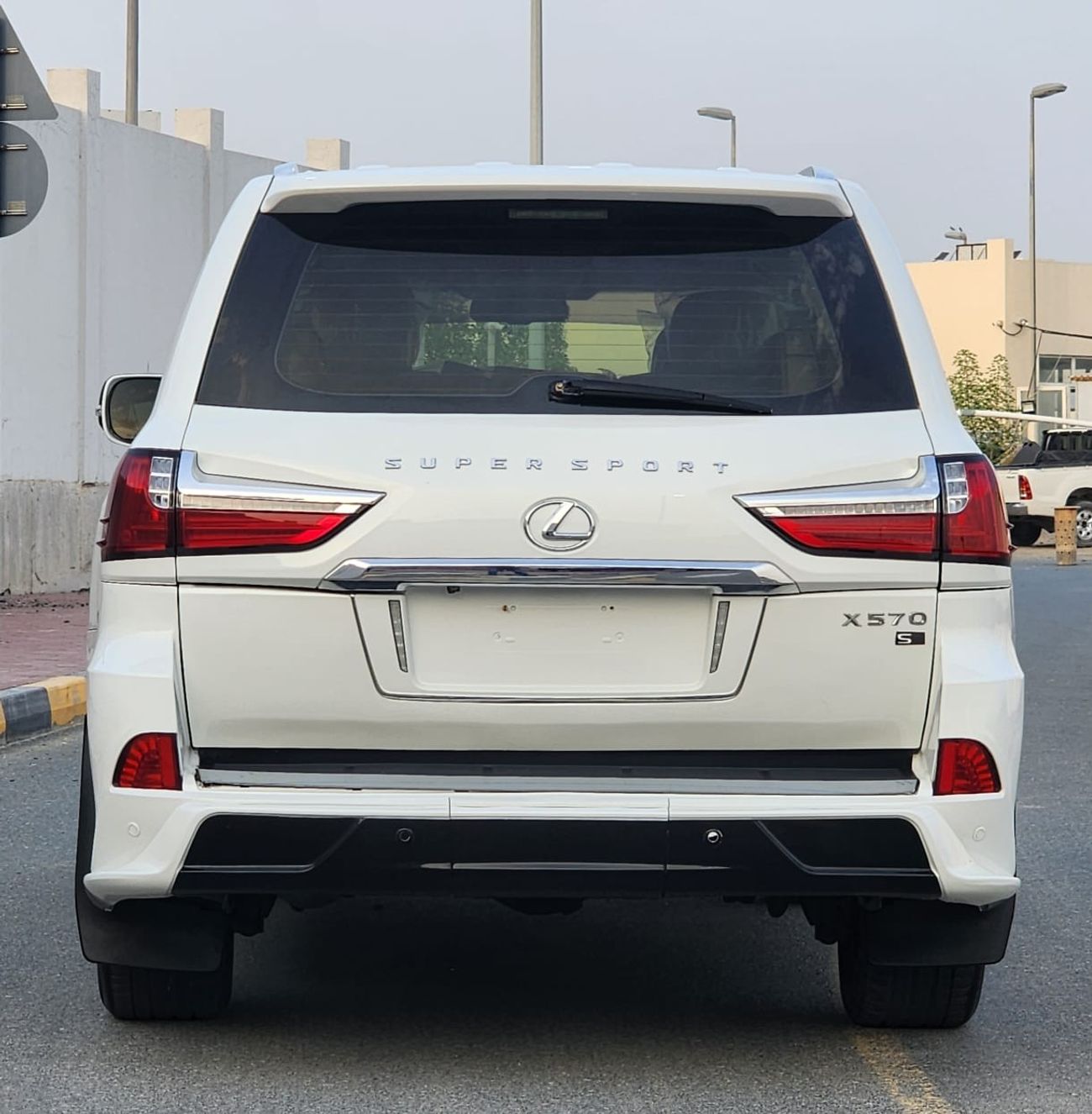 لكزس LX 570 upgrade to 2021