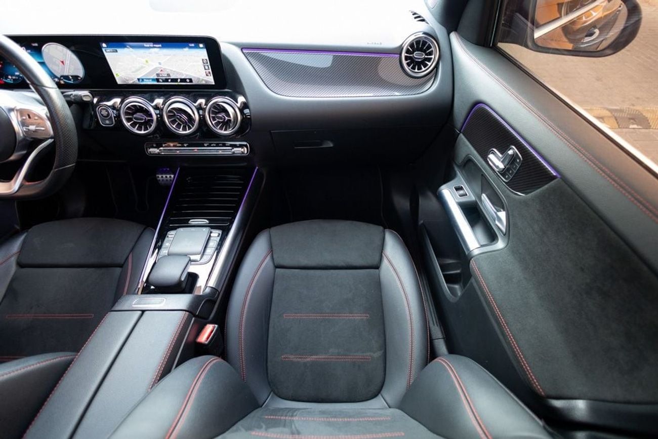 Mercedes-Benz GLA 200 Premium 1.4L Mercedes-Benz GLA200 AMG 2021 GCC under Agency Warranty with Flexible Down-Payment.