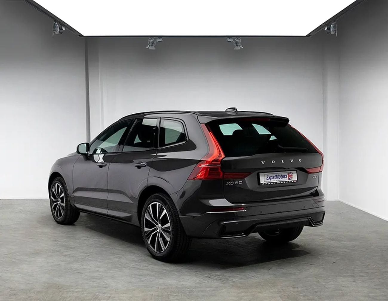 Volvo XC60 ULTIMATE DARK 0% DP Available • Warranty until • FDSH • Low Mileage • GCC