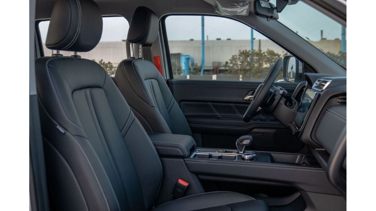 JMC Grand Avenue 2024 JMC Grand Avenue 2.3 DV 4X4 - Silver inside Black & White | Export Only