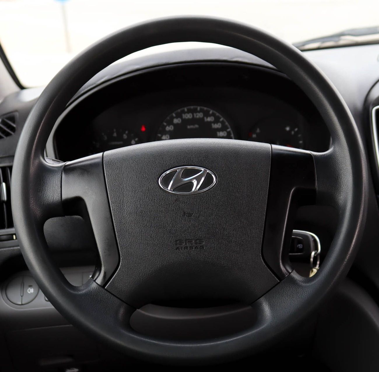 هيونداي H-1 هيونداي H1 2.4 لتر 2020 خليجي بدون حوادث، بحالة ممتازة، 1025 شهرياً