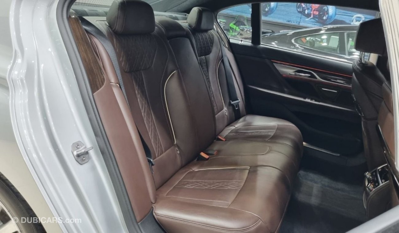 BMW 730Li Luxury SPECIAL OFFER BMW 730LI GCC IN BEAUTIFUL CONDITION FULL SERVICE HISTORY FOR  99K AED