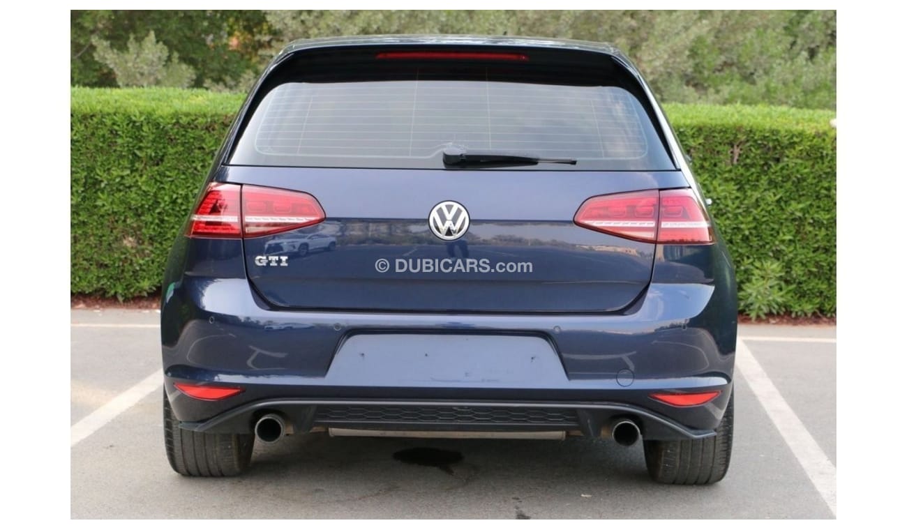 Volkswagen Golf VOLKSWAGEN GOLF GTI 2016 GCC FULL OPTION original paint perfect condition