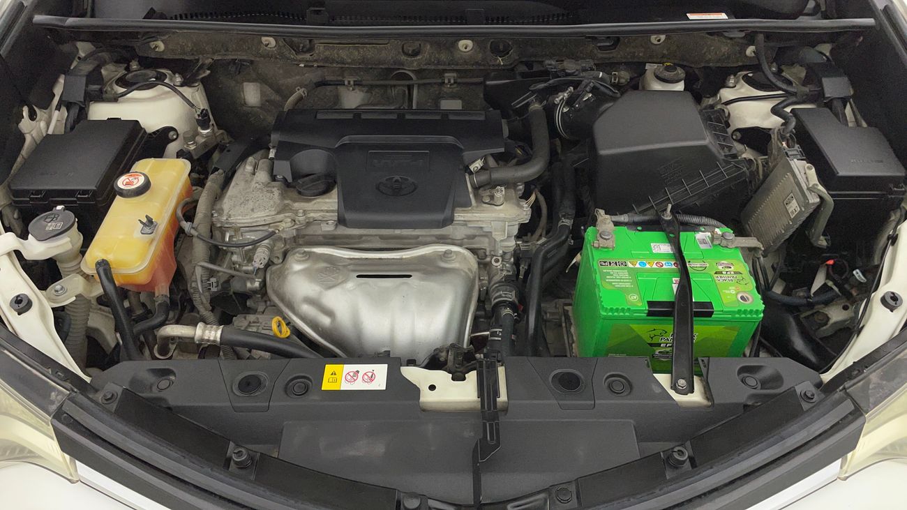 تويوتا راف ٤ EX 2.5 | بدون دفعة مقدمة | اختبار القيادة في المنزل