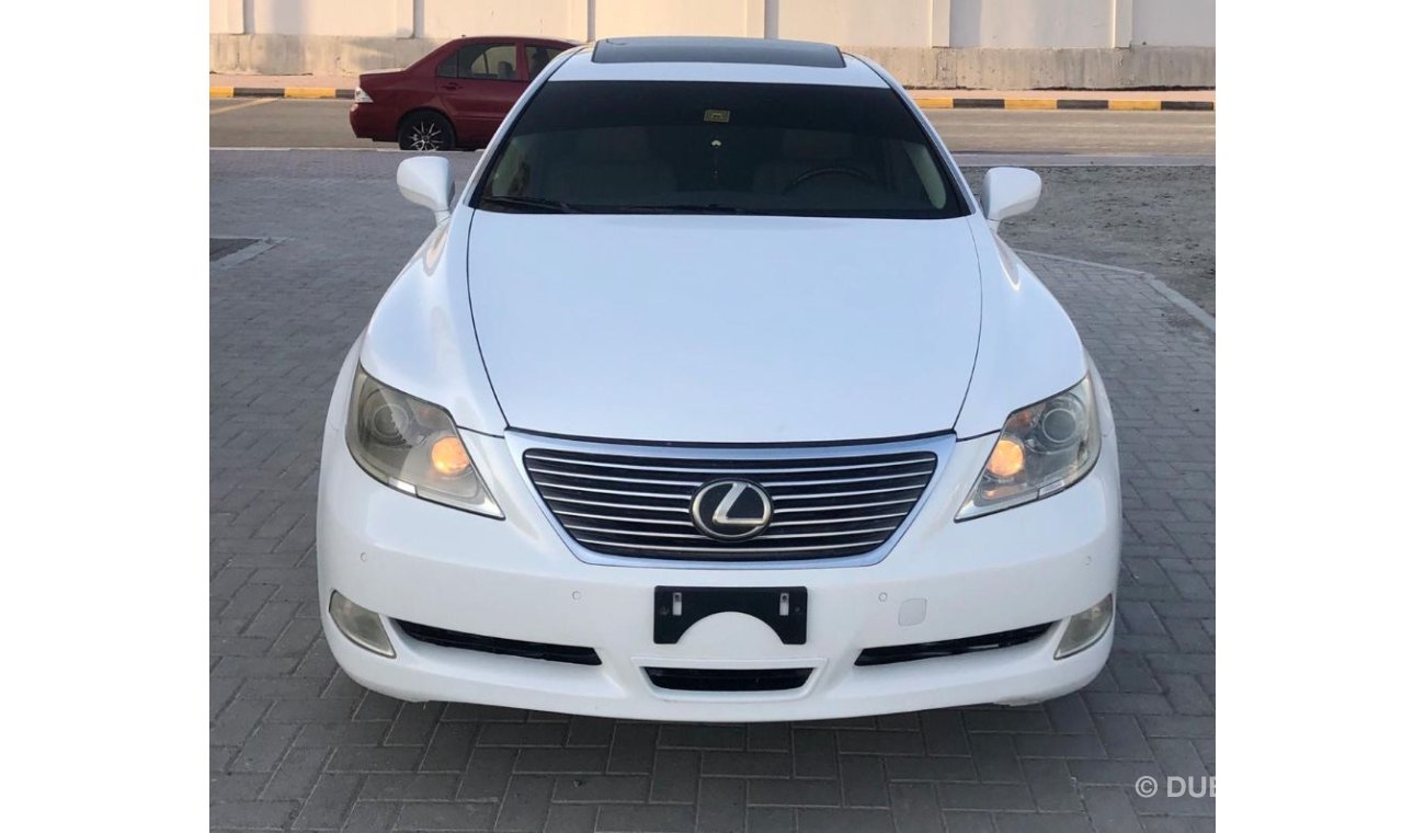 Lexus LS460