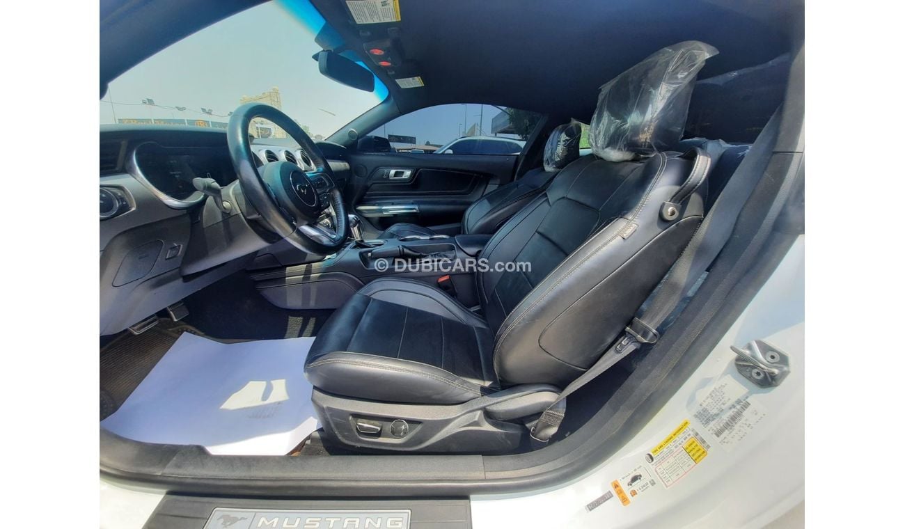 Ford Mustang GT Premium Ford mustang 2109 v8 gt full option