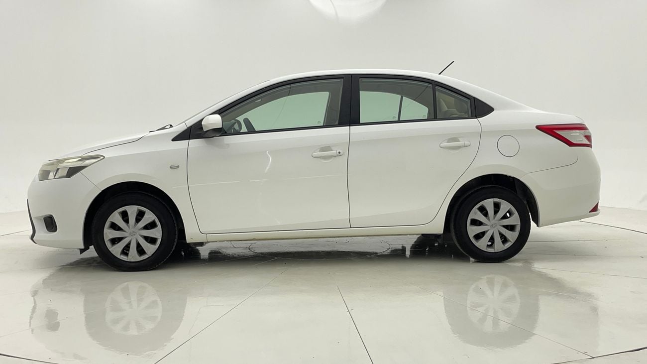 تويوتا يارس SE 1.5 | بدون دفعة مقدمة | اختبار قيادة مجاني للمنزل