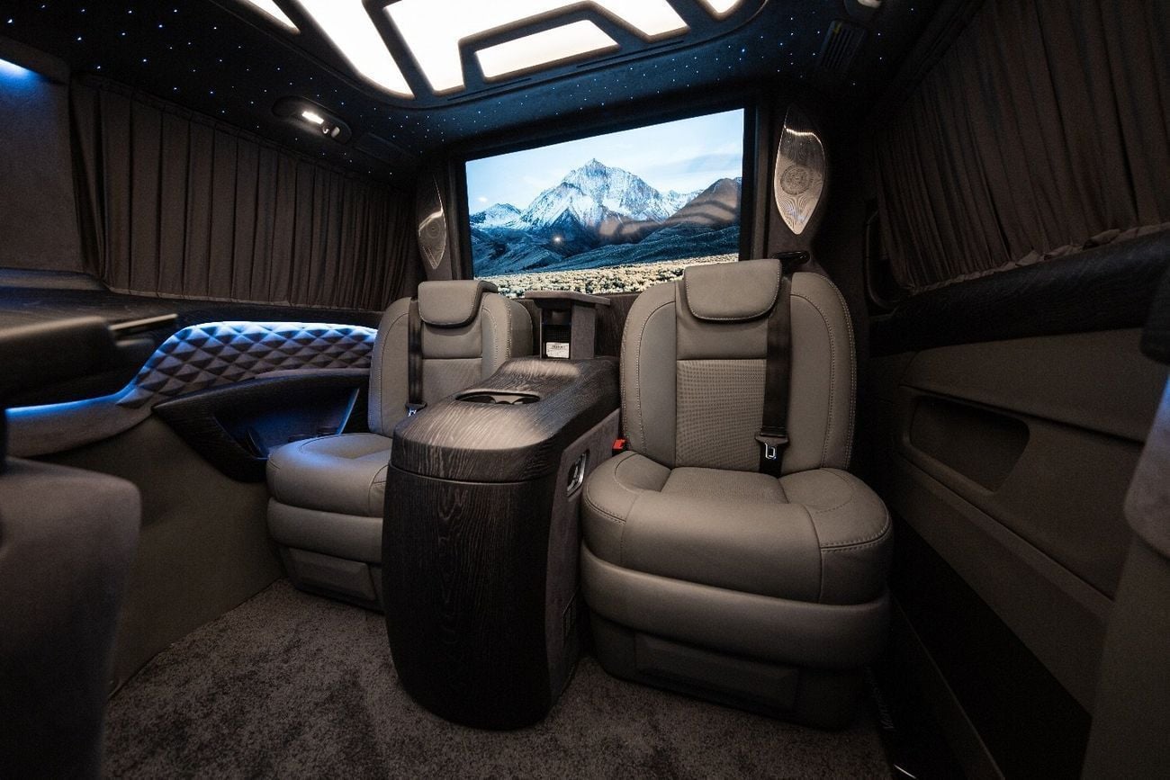 Mercedes Benz V300 AVANTGARDE ERTEX LUXURY CAR DESIGN CO. - 35th YEAR BOTTEGA