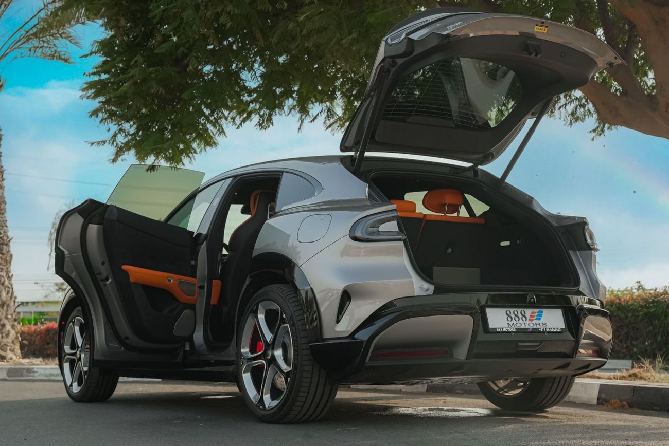 Xiaomi YU7 Xiaomi YU7 2025 – Ultra-long Range High-Performance 4WD Max