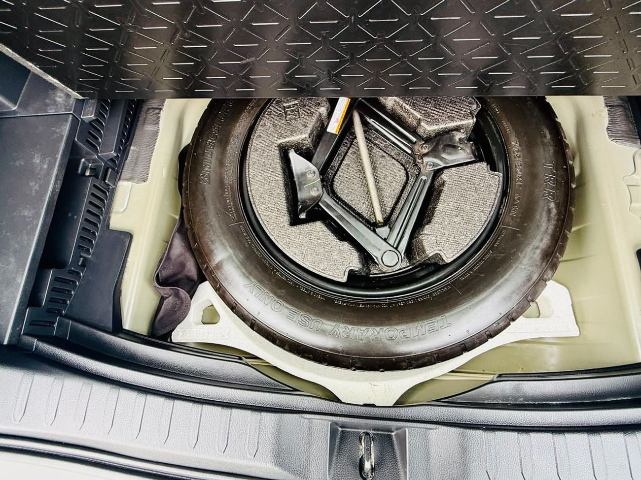 Toyota RAV4 LTD HEV 4X4 AWD 360 CAMERA