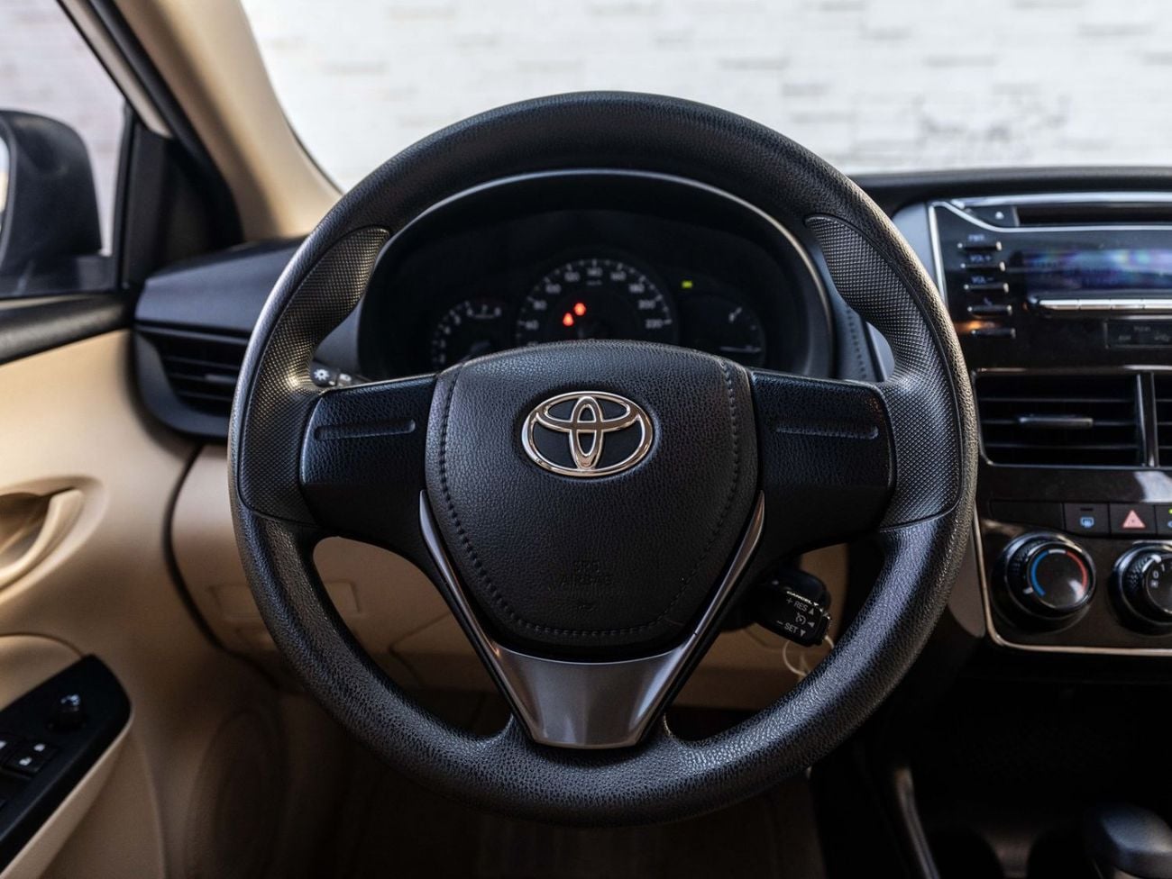Toyota Yaris SE