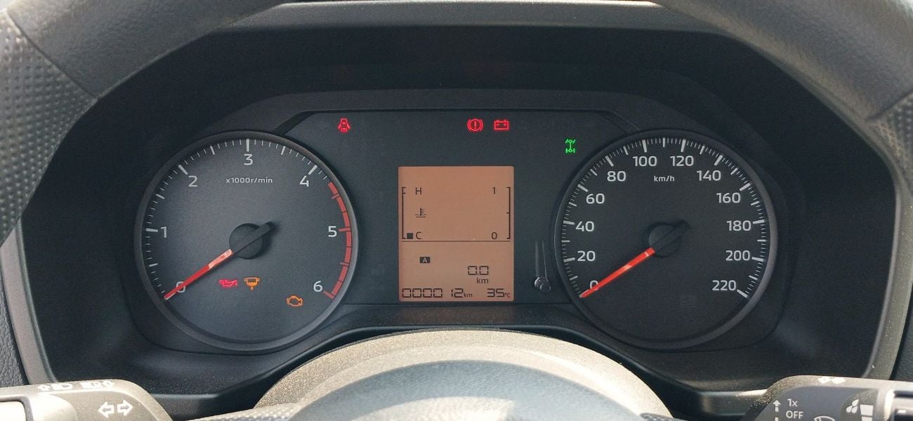 ميتسوبيشي L200 L200 2.4L Diesel MT 4x4 2026YM