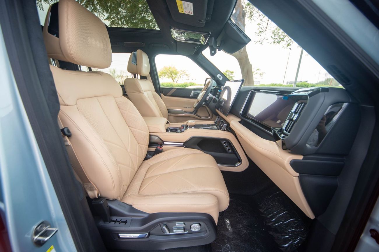 BYD Leopard 8 Smart and Brave Flagship Edition (7 Seats)