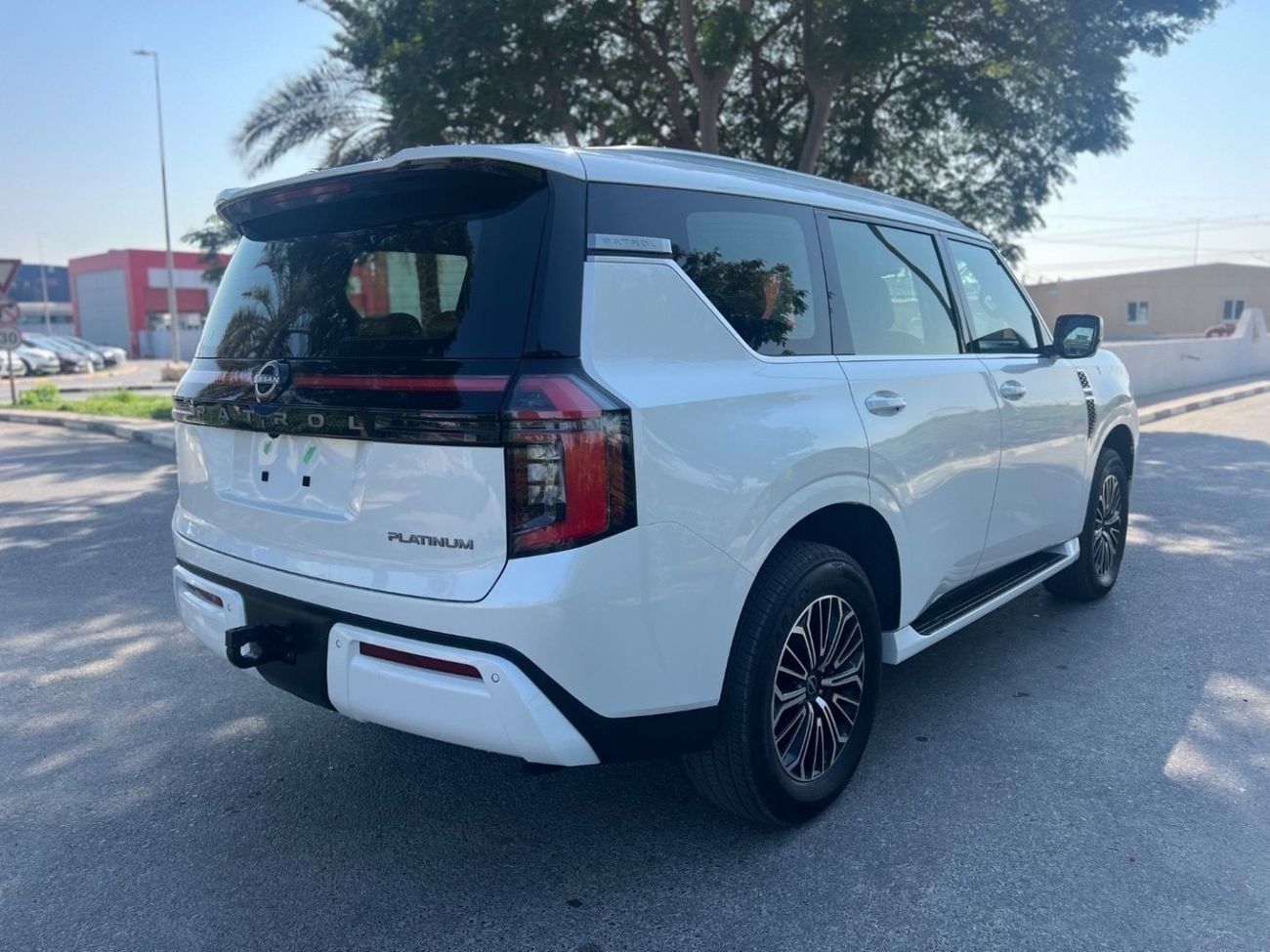 نيسان باترول SE PLATINUM