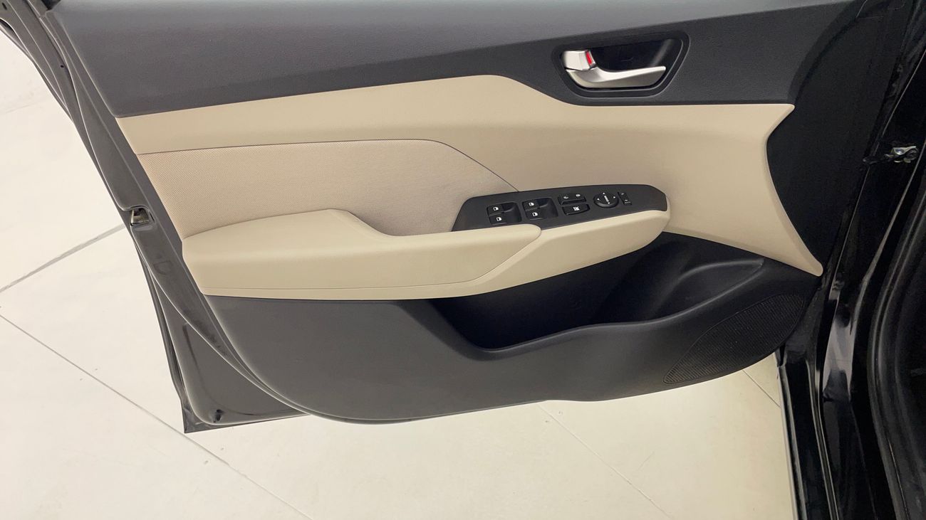 هيونداي أكسنت GL 1.6 | بدون دفعة مقدمة | اختبار القيادة في المنزل