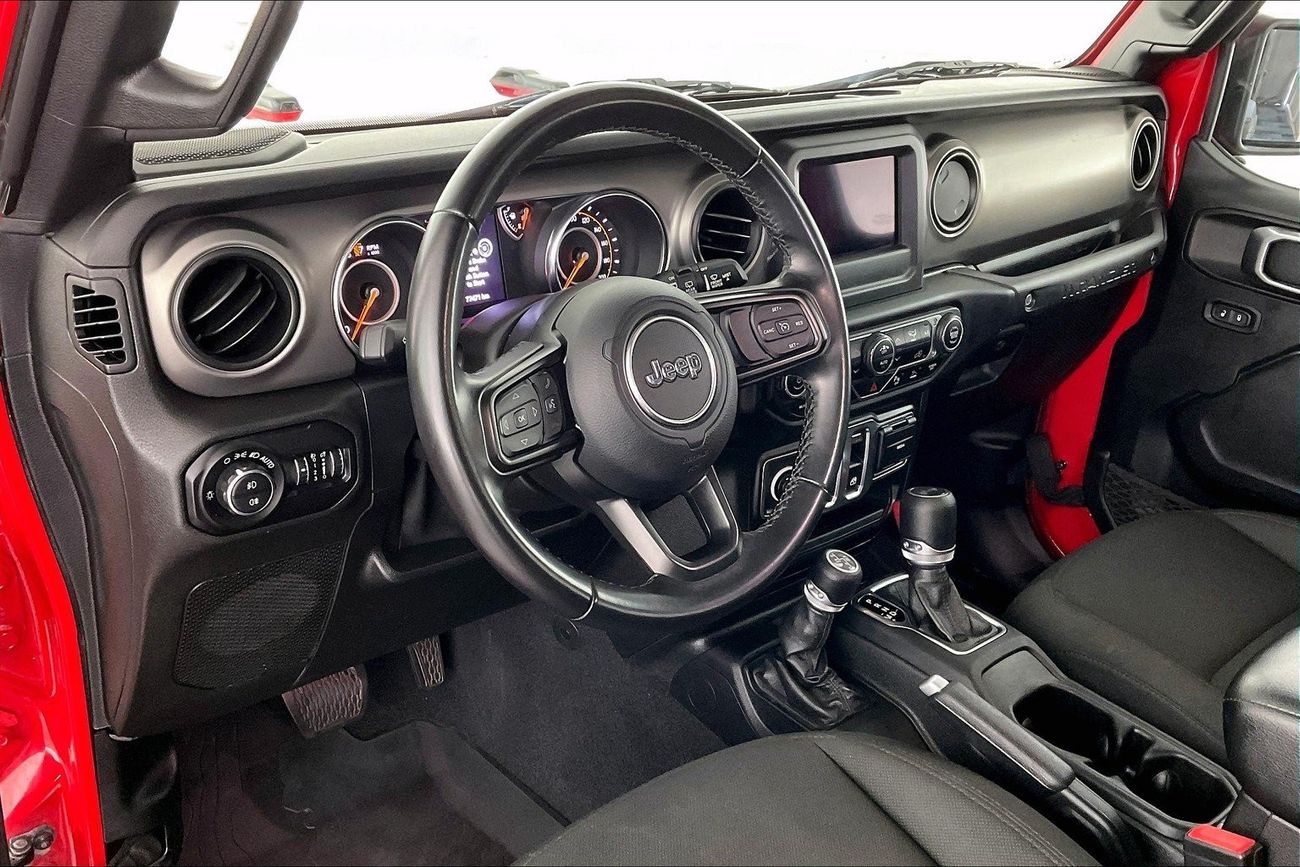 Mercedes-Benz CLA 250 AMG Package | 1 year free warranty | 0 Down Payment