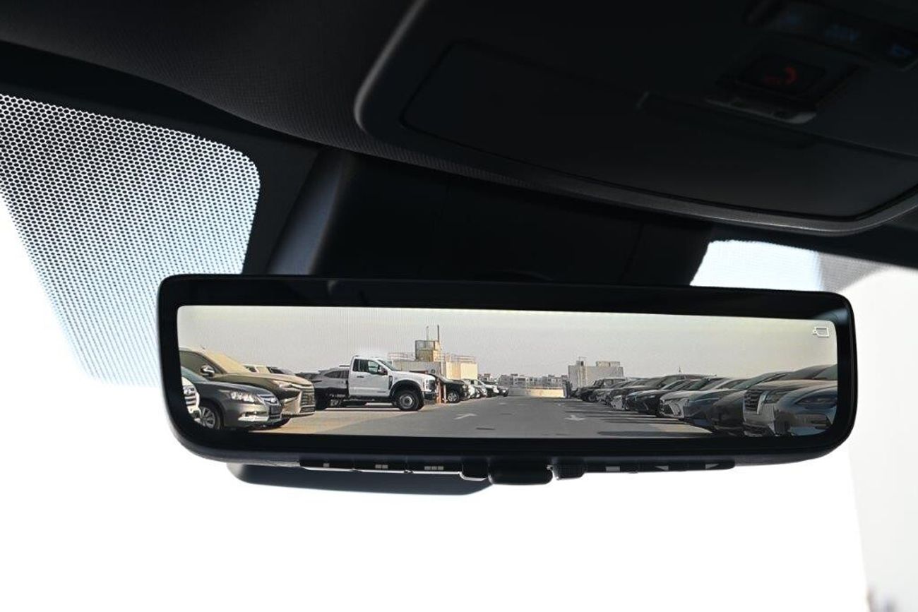 Toyota Sienna XSE Tech Pack 2.5L E-AWD 7-Seater Automatic