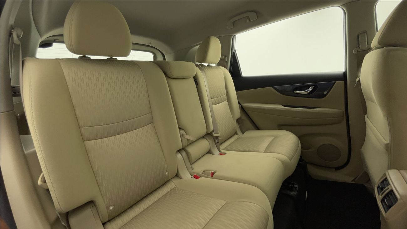 نيسان إكس تريل S 2.5 | بدون دفعة مقدمة | اختبار القيادة في المنزل