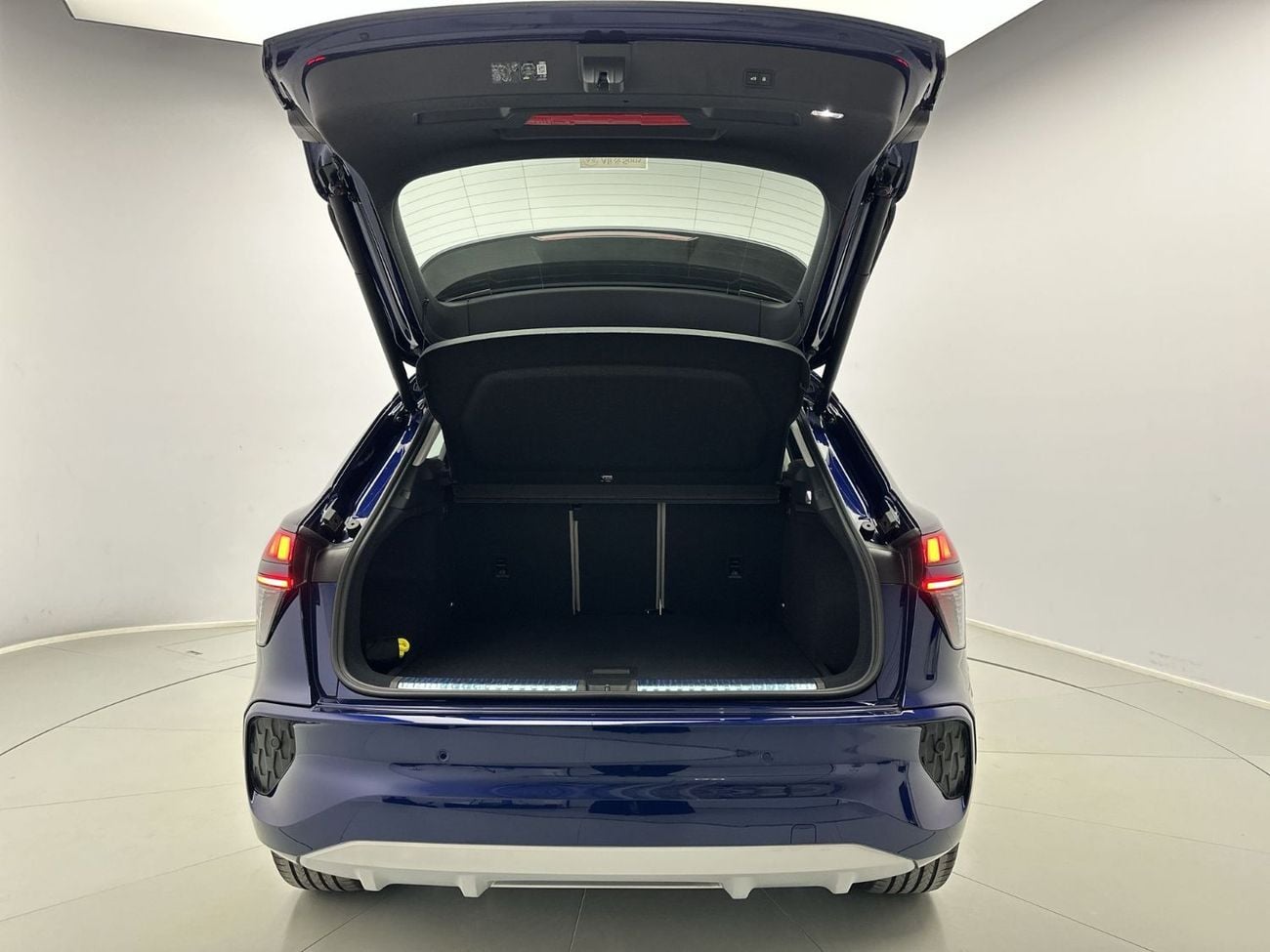 أودي Q3 SUV TFSI 150hp Progress Edition (Ref# 20941)