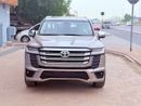 تويوتا لاند كروزر GXR 2022 V6 full option Top the range petrol