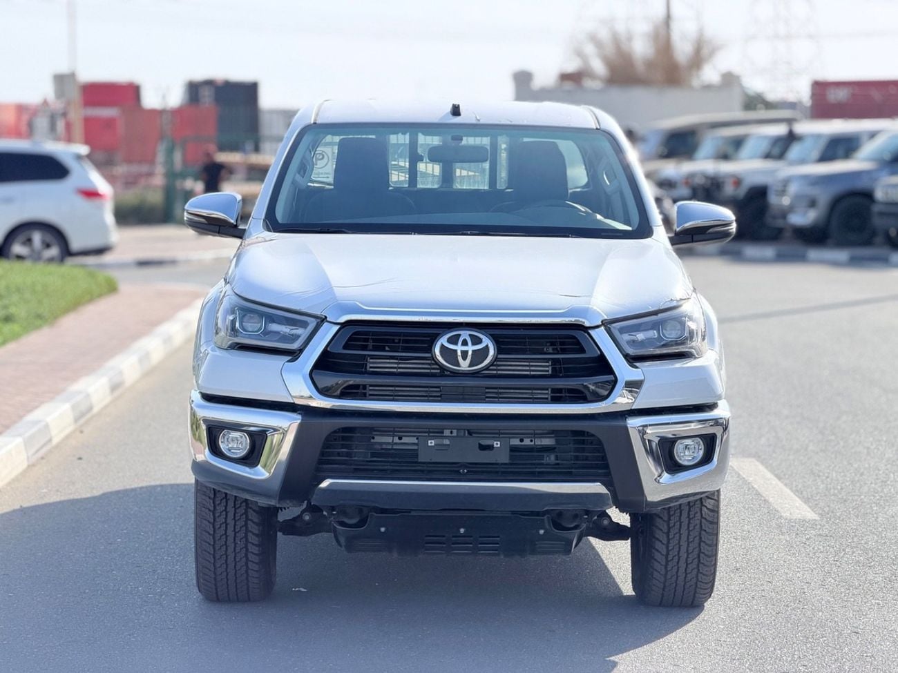 تويوتا هيلوكس GL 2 2.4L AWD