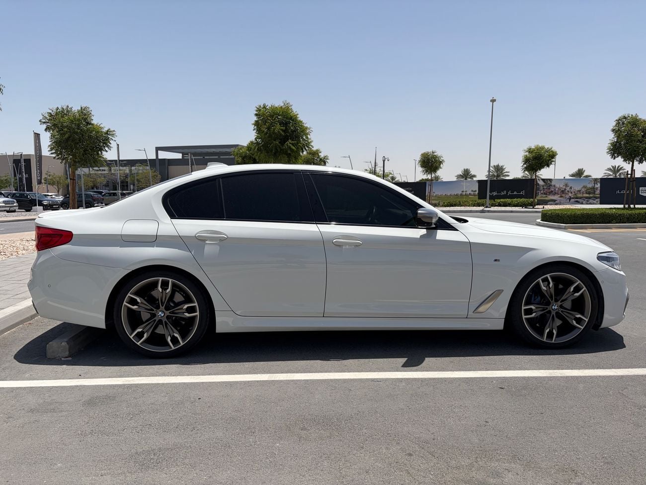 BMW M550i STD