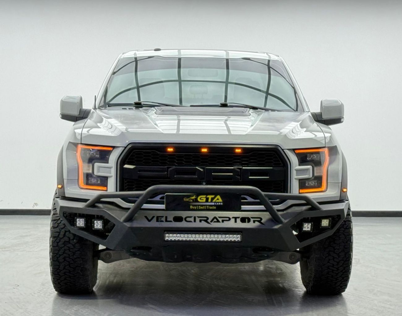 Ford F 150 Raptor 2017 Ford F-150 Raptor, Service History, Excellent Condition, GCC