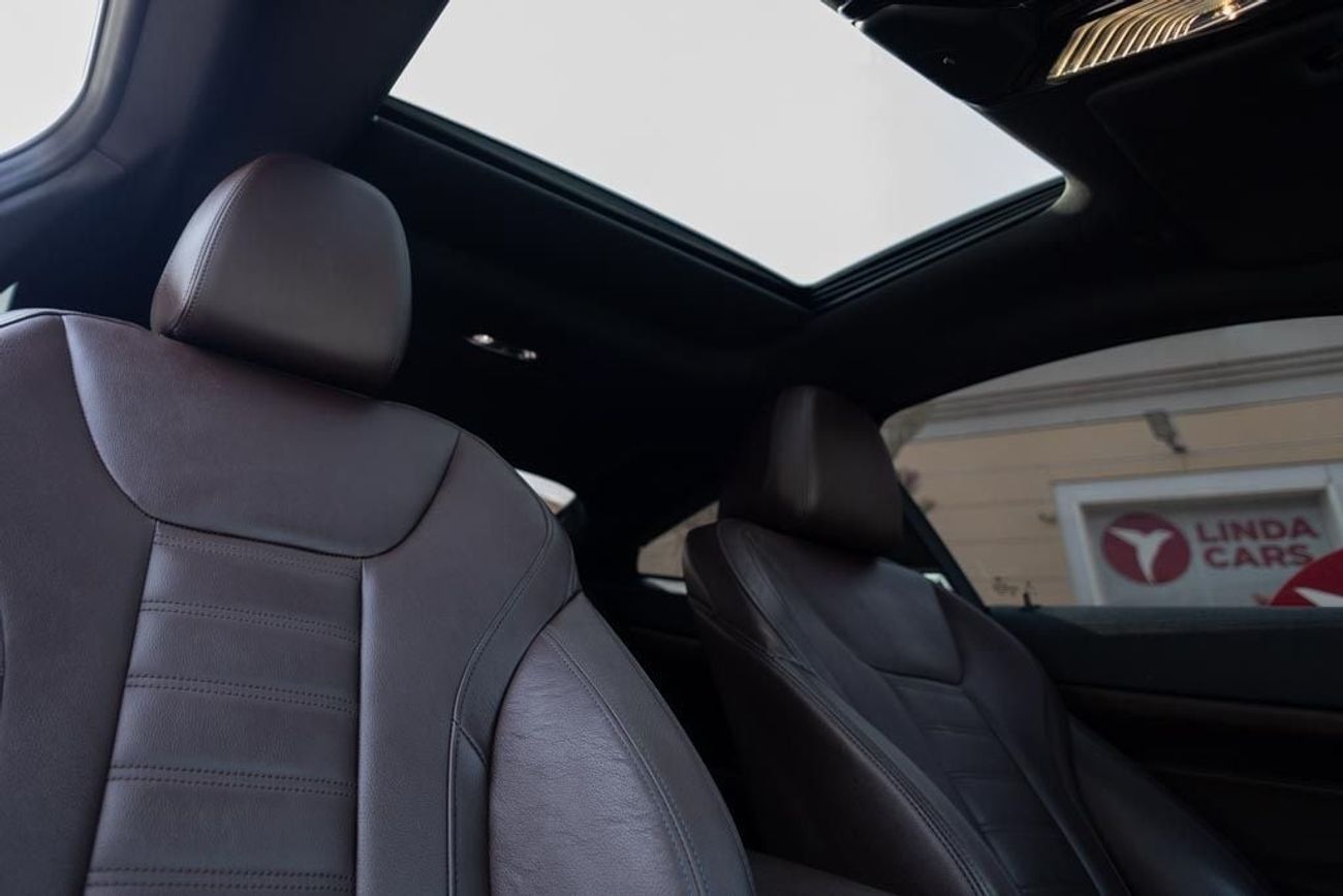 BMW 430i M Sport 2.0L BMW 430i M-Sport 2022 GCC under Agency Warranty and Service Contract with Flexible Down