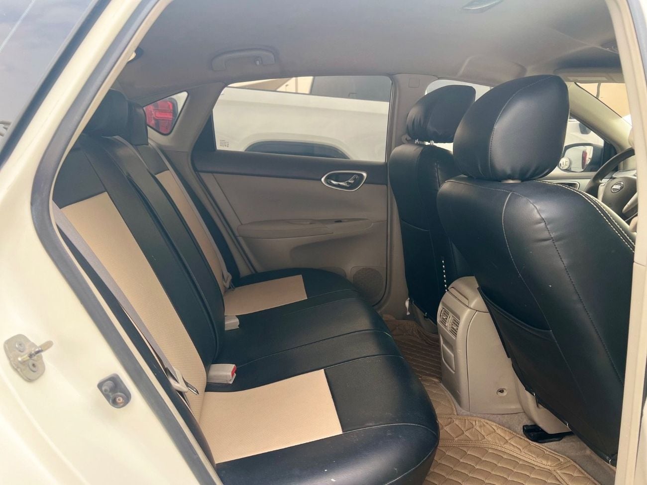 نيسان سنترا خليجي