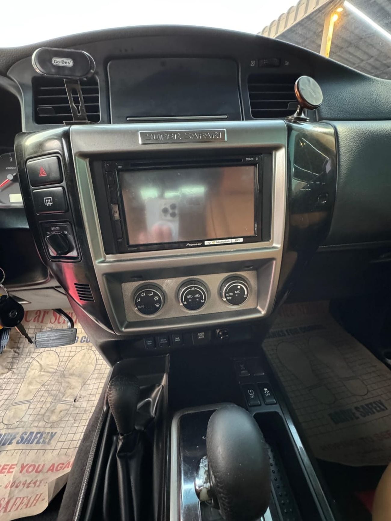 Nissan Patrol Super Safari