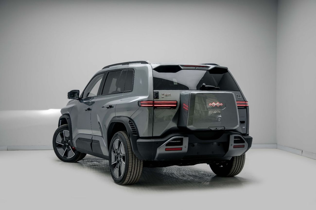 BYD Leopard Titanium 3 ID Ultra - Green Inside Black | Export Only